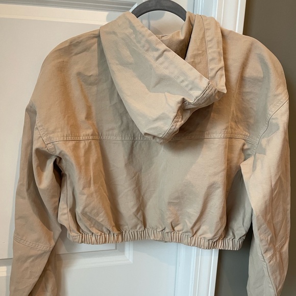 Cream/Tan Military style Crop Jacket - Picture 4 of 4